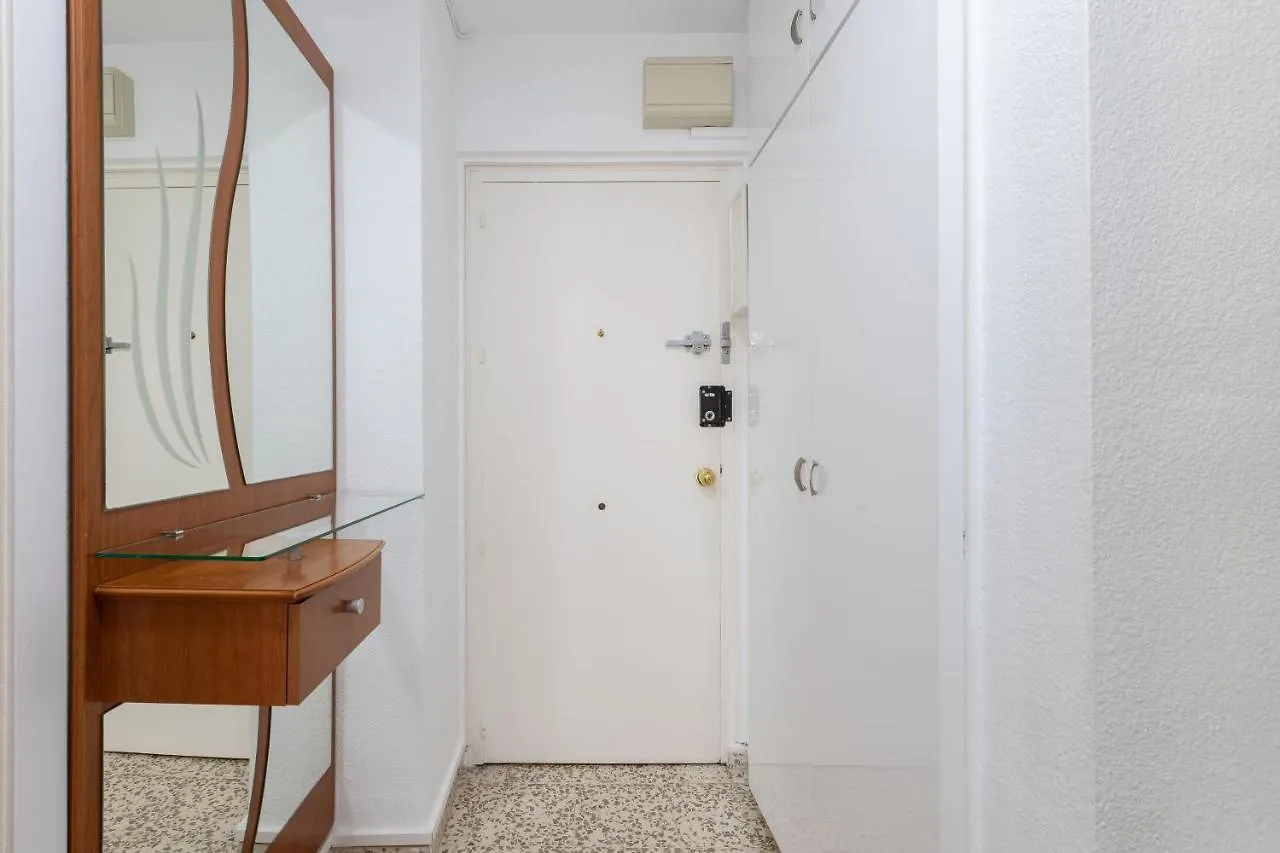 Apartamento Vistas A Piscina ベナルマデナ アパート